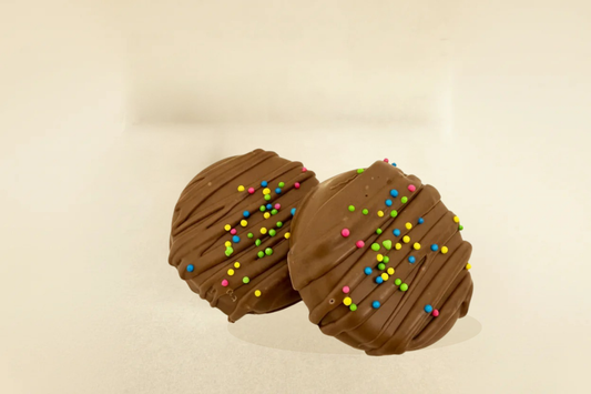 Chocolate Dipped Oreos (2-Pack)