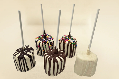 White chocolate marshmallow pops with drizzle 